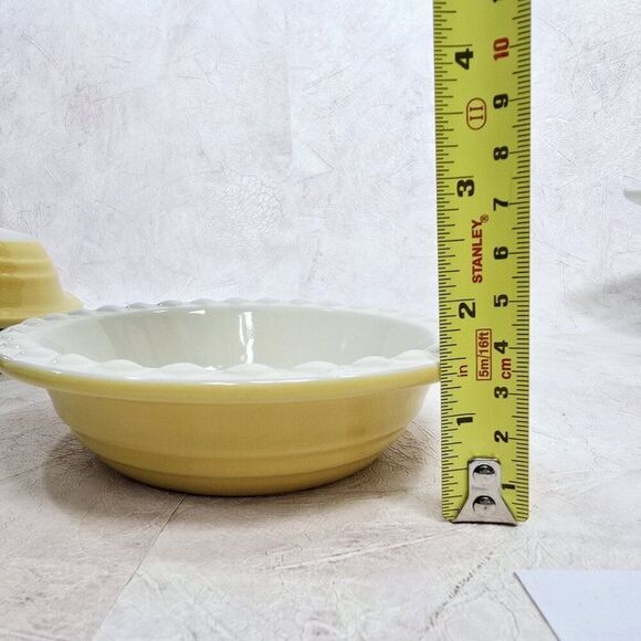 4 - Le Gourmet Chef Small 5.5" Pot Pie or Fruit Pie Baker Dish Bowls Yellow - Picture 8 of 8